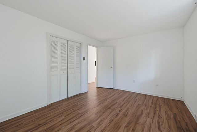 65 Milliken Ave 3, Franklin, MA 02038