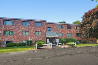 65 Milliken Ave 3, Franklin, MA 02038