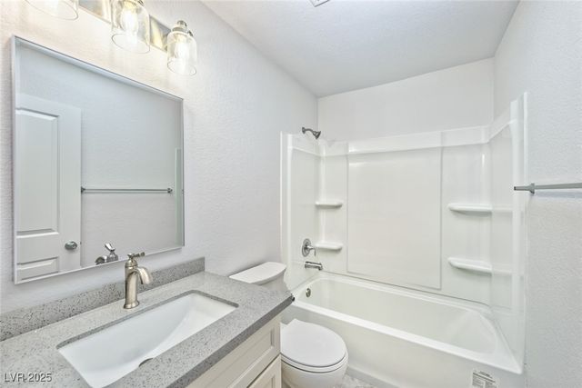 1870 Nebula Drive 274, Las Vegas, NV 89115