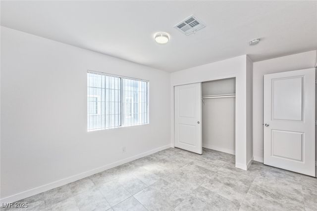 1870 Nebula Drive 274, Las Vegas, NV 89115