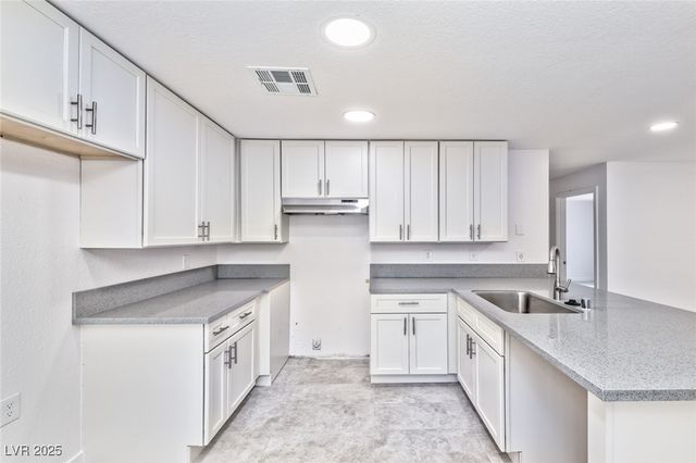 1870 Nebula Drive 274, Las Vegas, NV 89115