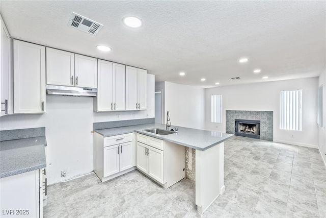 1870 Nebula Drive 274, Las Vegas, NV 89115