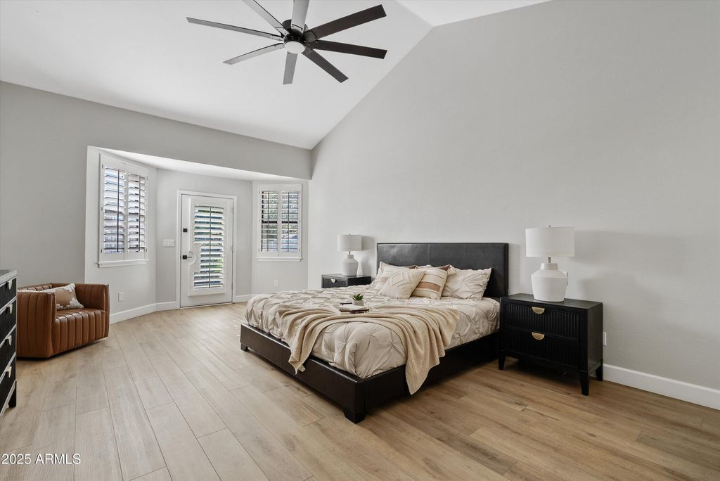 Image 25 of property listing at 1831 E LINDA Lane, Gilbert, AZ 85234