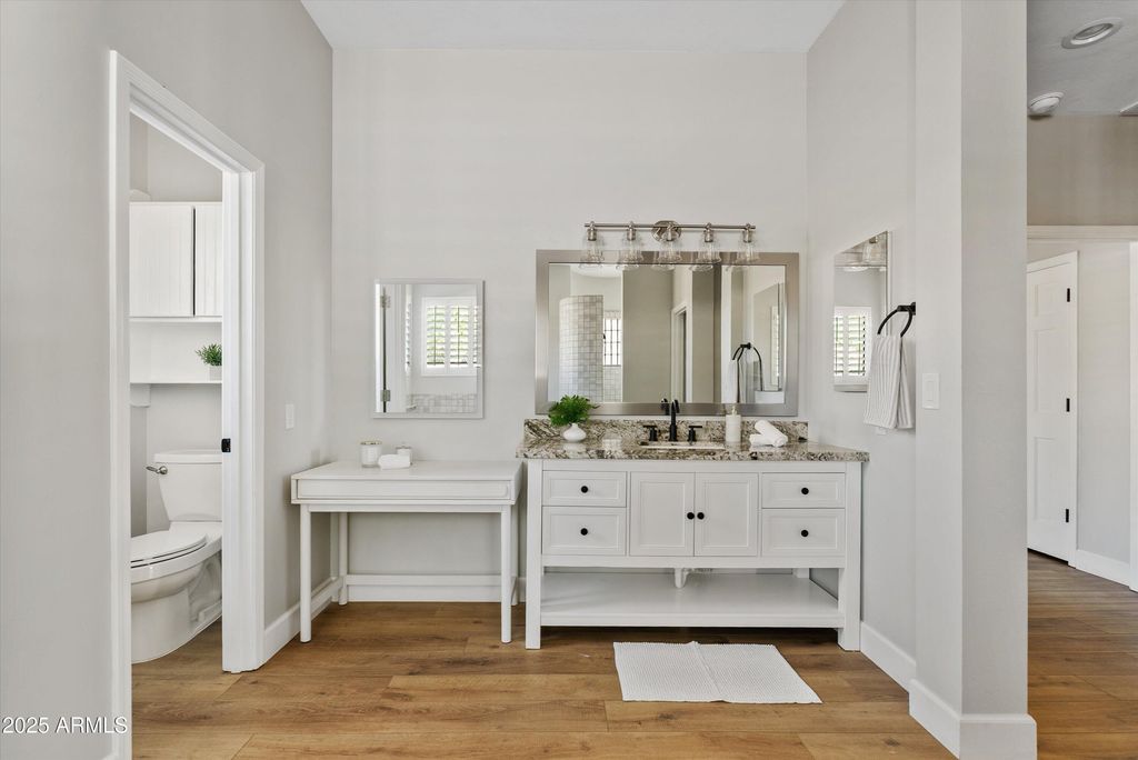 Image 29 of property listing at 1831 E LINDA Lane, Gilbert, AZ 85234