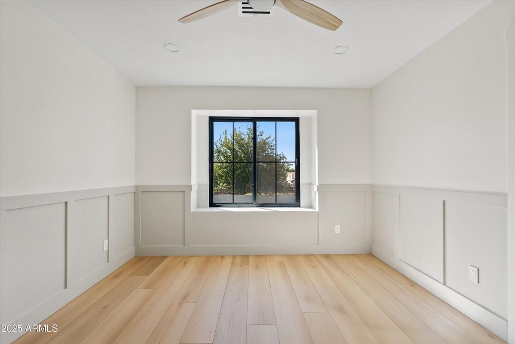 Image 32 of property listing at 1831 E LINDA Lane, Gilbert, AZ 85234