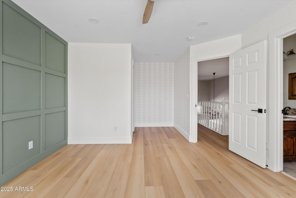 Image 36 of property listing at 1831 E LINDA Lane, Gilbert, AZ 85234