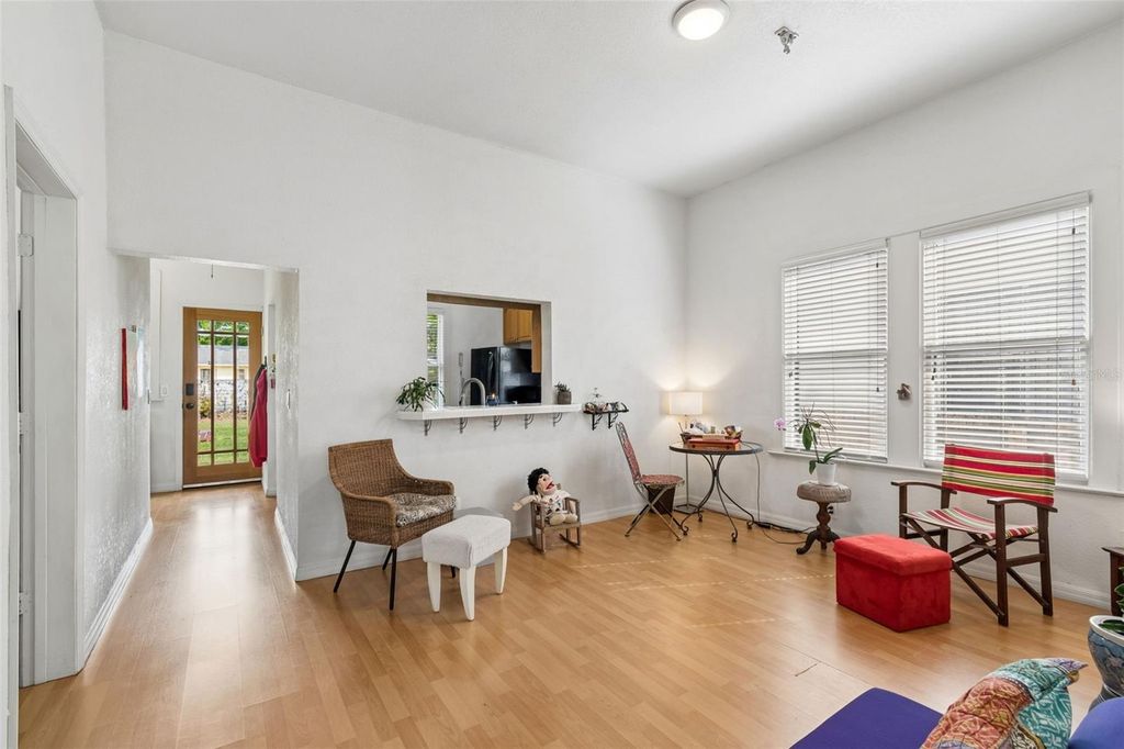 Image 17 of property listing at 1314 E 15TH AVENUE, Tampa, FL 33605