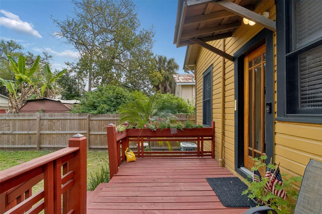 Image 36 of property listing at 1314 E 15TH AVENUE, Tampa, FL 33605