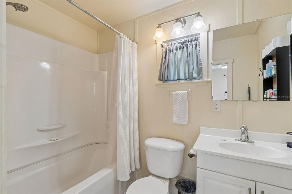 Image 46 of property listing at 1314 E 15TH AVENUE, Tampa, FL 33605