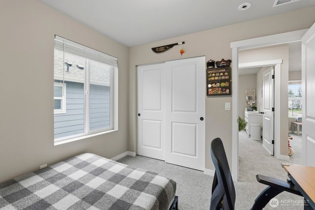 7936 8th Avenue SE, Lacey, WA 98503