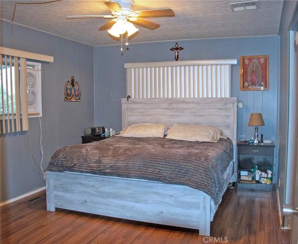 8811 Canoga 340, Canoga Park, CA 91304