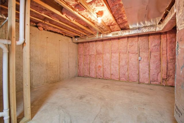 158 Pine Grove School Road, London, KY 40744