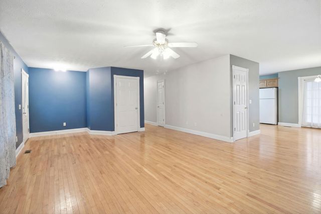 158 Pine Grove School Road, London, KY 40744