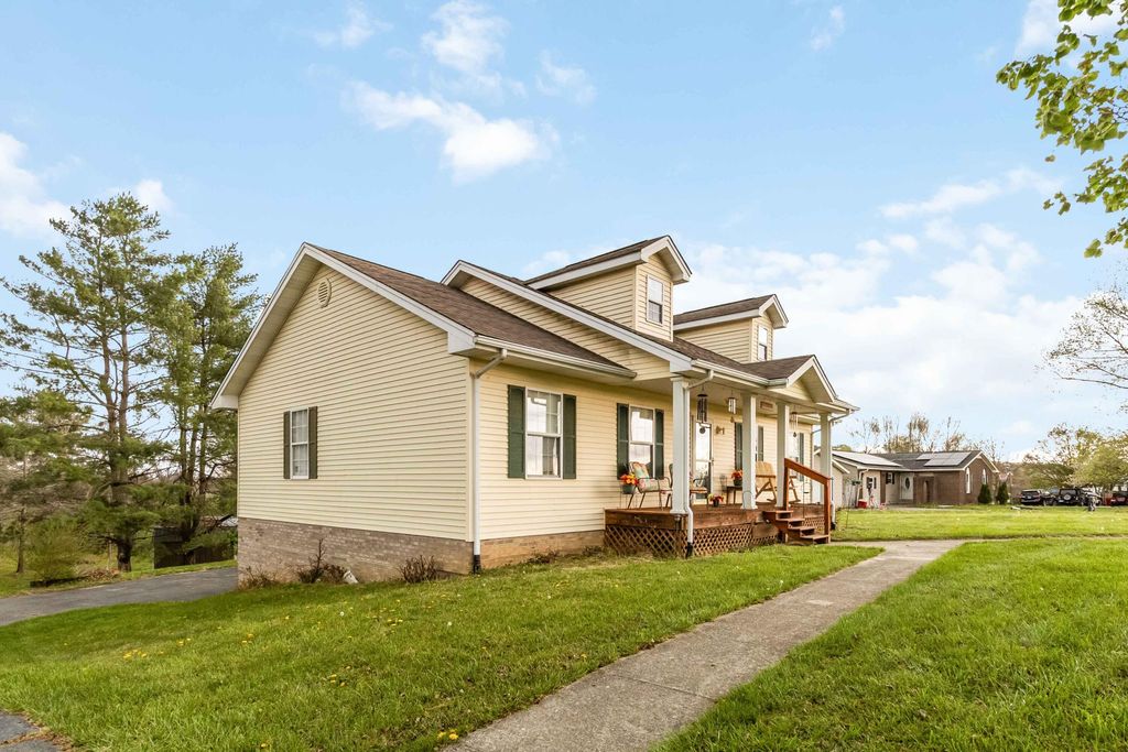 158 Pine Grove School Road, London, KY 40744