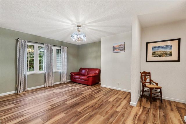 1096 Diamond Drive, Arcata, CA 95521