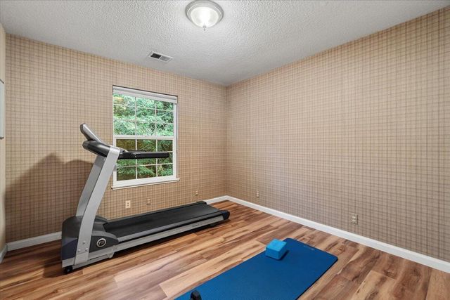 1096 Diamond Drive, Arcata, CA 95521