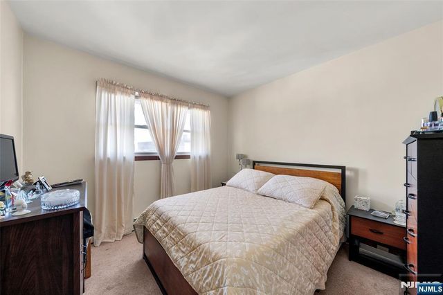 452 Commercial Avenue, Cliffside Park, NJ 07010