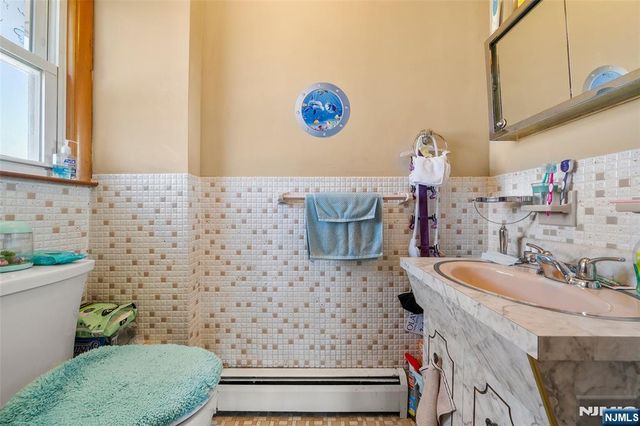 452 Commercial Avenue, Cliffside Park, NJ 07010