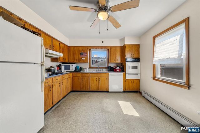 452 Commercial Avenue, Cliffside Park, NJ 07010