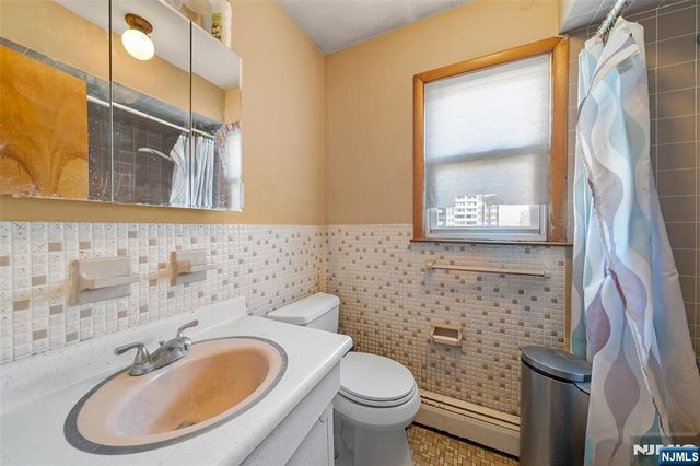 452 Commercial Avenue, Cliffside Park, NJ 07010