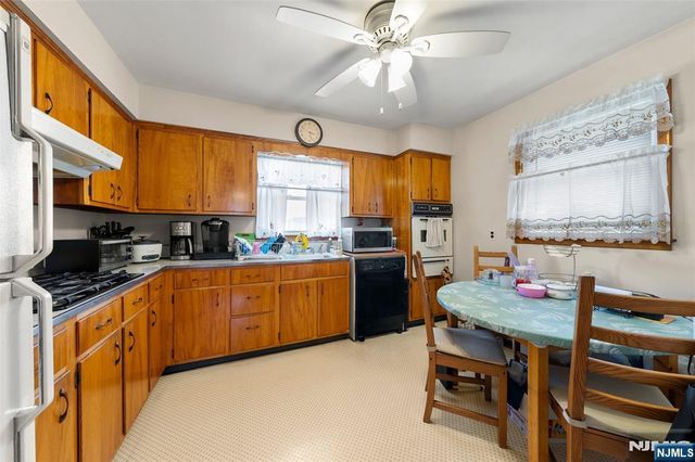 452 Commercial Avenue, Cliffside Park, NJ 07010