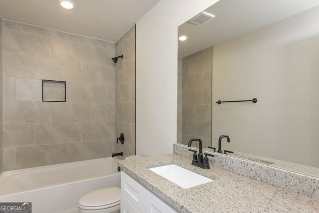 3373 Arabian Farm Lane, Dacula, GA 30019