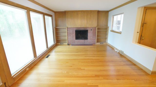 459 HIGHCREST Drive, Wilmette, IL 60091