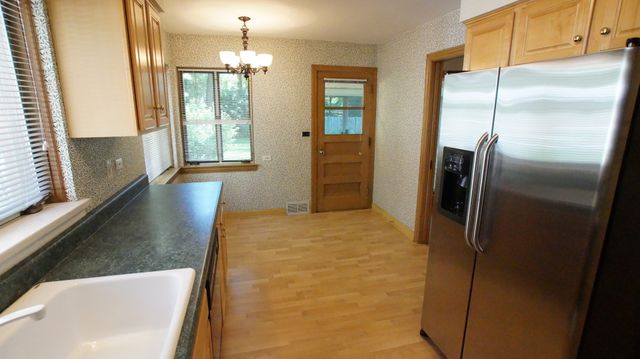 459 HIGHCREST Drive, Wilmette, IL 60091