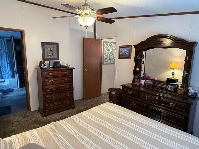 65 S Lake Drive, Burnside, KY 42519