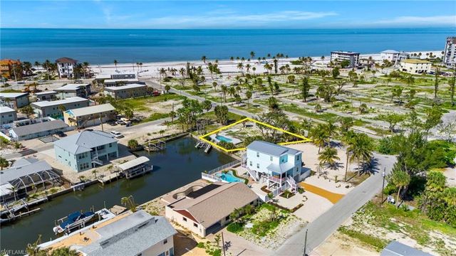 180 Donora BLVD, Fort Myers Beach, FL 33931