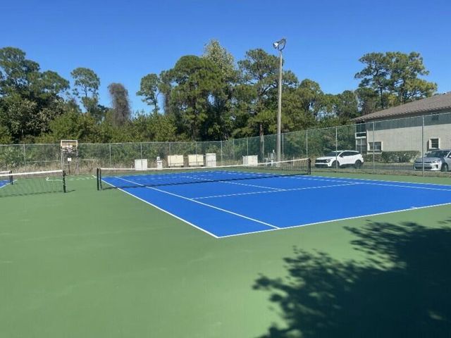 28 Lake Vista Trl Apt 104, Port St Lucie, FL 34952