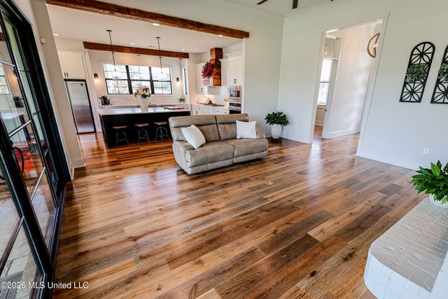 284 Disciple Drive, Brandon, MS 39047