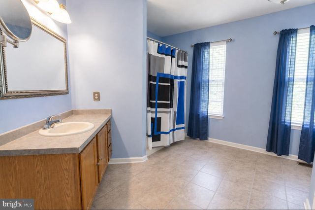 3 MACKENZIE CT, Sewell, NJ 08080
