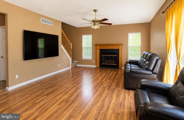 3 MACKENZIE CT, Sewell, NJ 08080