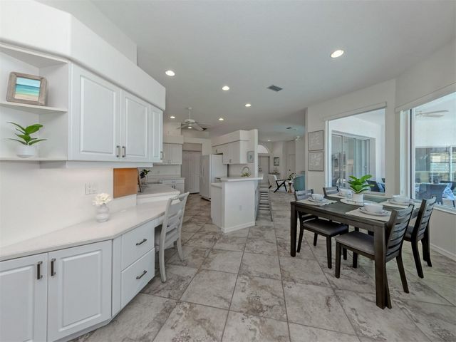 1724 KILRUSS DRIVE, Venice, FL 34292