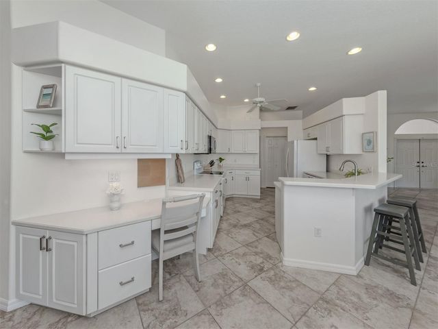 1724 KILRUSS DRIVE, Venice, FL 34292