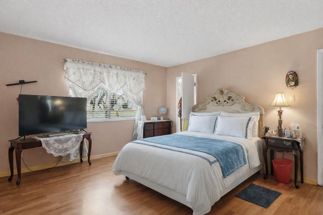 1353 Rio Rancho Boulevard SE APT A, Rio Rancho, NM 87124