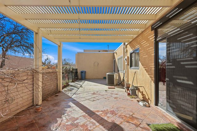 1353 Rio Rancho Boulevard SE APT A, Rio Rancho, NM 87124