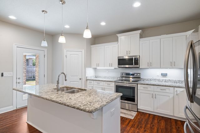 7287 Gordon Evans Road, Navarre, FL 32566