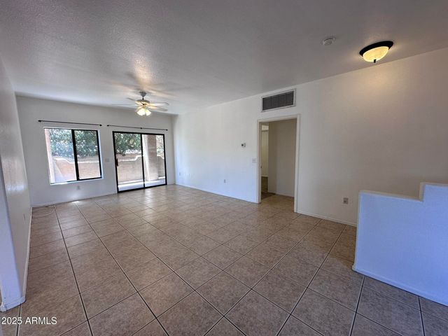 13818 N SAGUARO Boulevard 101, Fountain Hills, AZ 85268