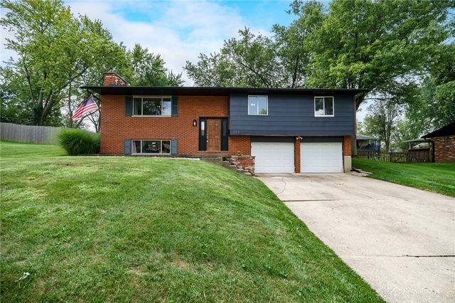 354 Harpwood Drive, Franklin, OH 45005
