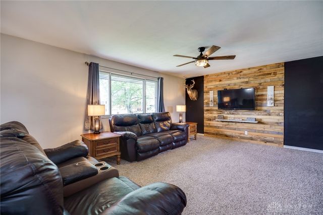 354 Harpwood Drive, Franklin, OH 45005