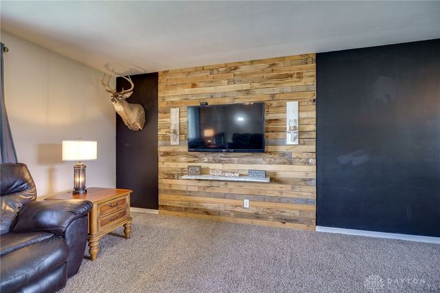 354 Harpwood Drive, Franklin, OH 45005