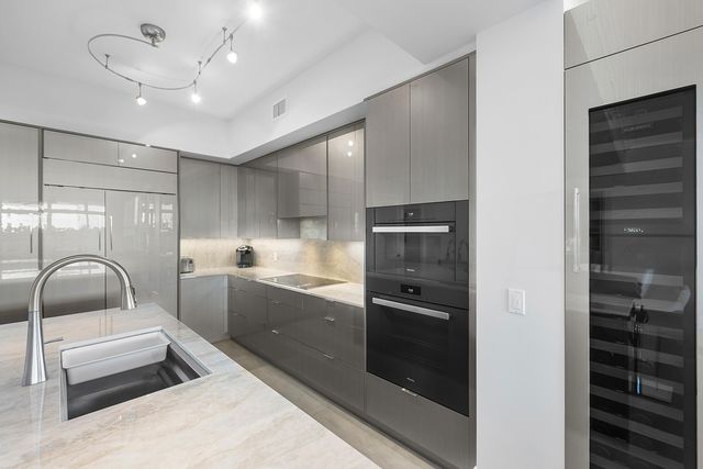 701 SE 21st Avenue 301, Deerfield Beach, FL 33441