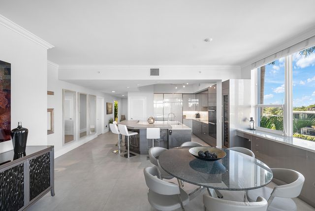 701 SE 21st Avenue 301, Deerfield Beach, FL 33441