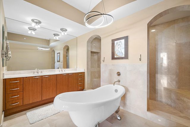 701 SE 21st Avenue 301, Deerfield Beach, FL 33441