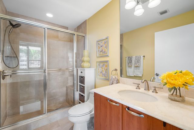 701 SE 21st Avenue 301, Deerfield Beach, FL 33441