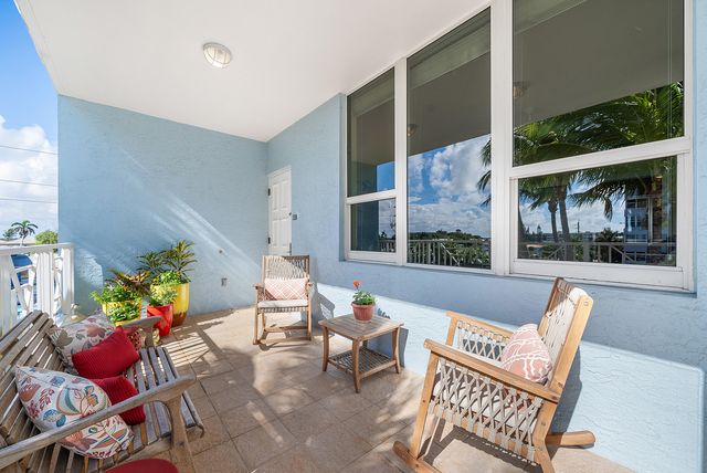 701 SE 21st Avenue 301, Deerfield Beach, FL 33441