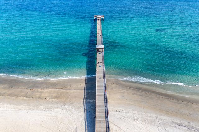 701 SE 21st Avenue 301, Deerfield Beach, FL 33441