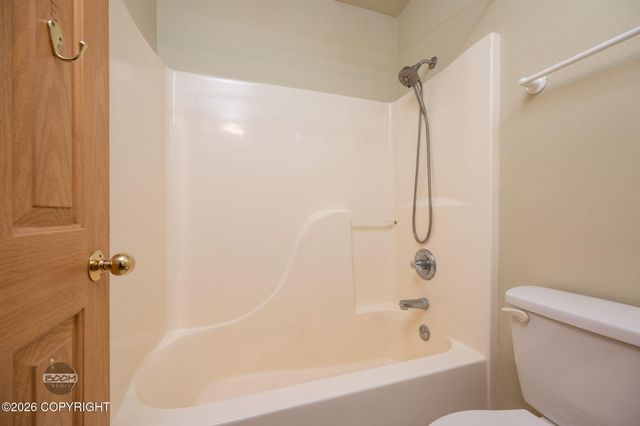 647 N Tara Street, Houston, AK 99694